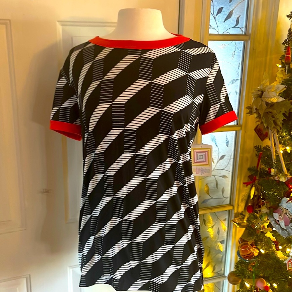 Lularoe Liv nwt. M